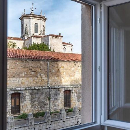 Casa Junto A La Catedral Apartment ซานตานเดร์ ภายนอก รูปภาพ